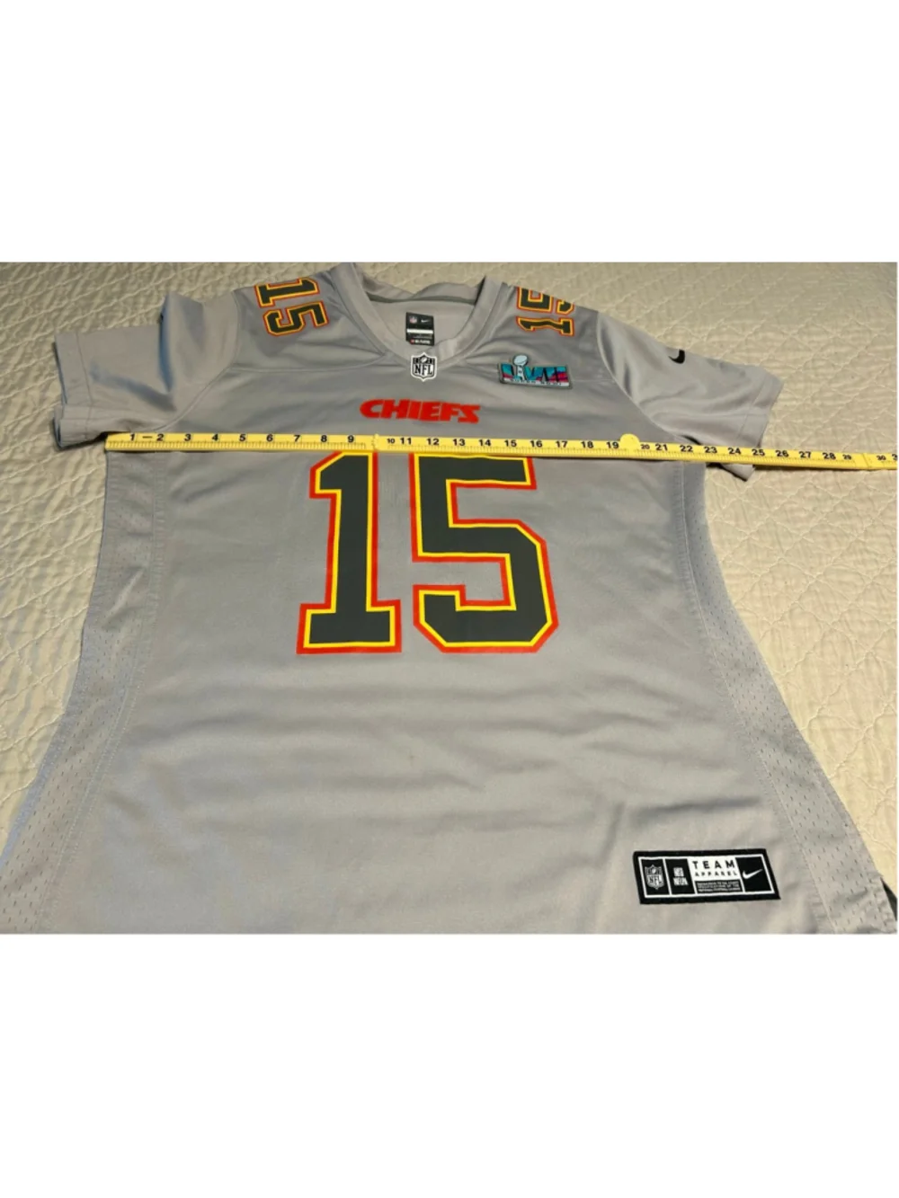 Nike Patrick Mahomes Chiefs Super Bowl LVII Women’s Jersey XL Football
